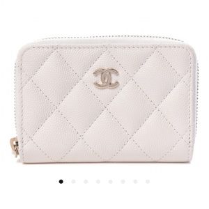 Chanel classic zipped coin purse